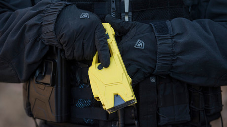 Ermittlungen gegen Polizisten in Hessen: Diabetiker stirbt nach Taser-Einsatz
