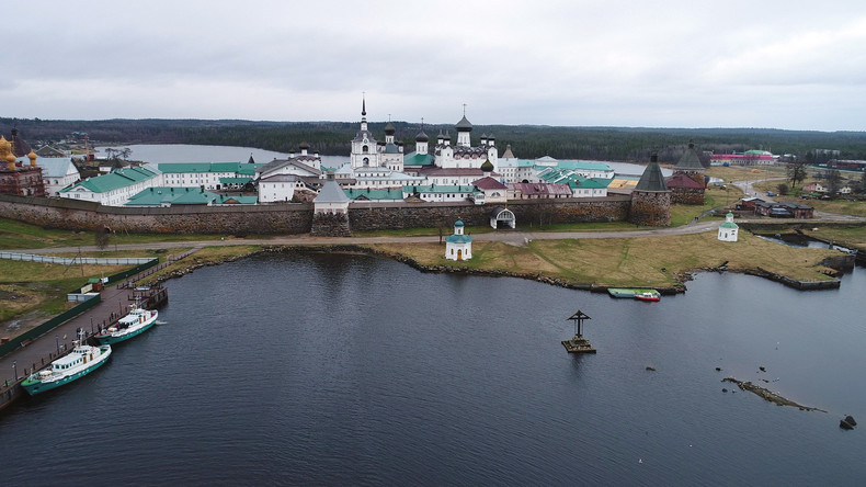 Weiße Nächte in Russland: Erster Charterzug mit ausländischen Gästen startet Reise gen Arktis