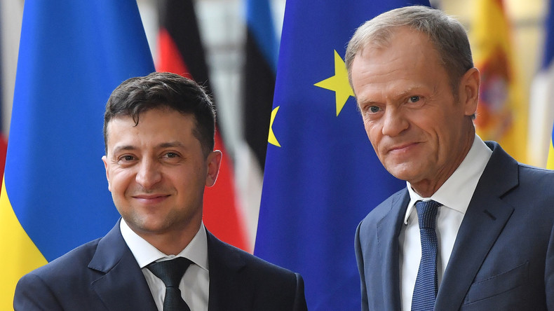 Erster Auslandsbesuch als Präsident: Selenskij bekräftigt mit Brüssel-Reise prowestlichen Kurs