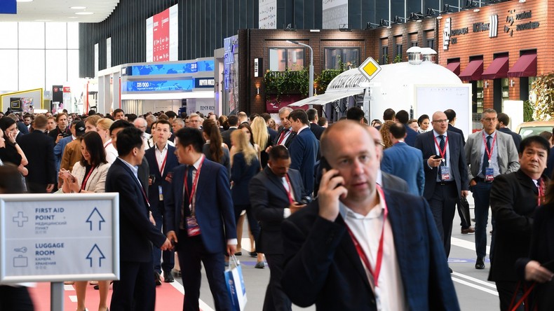 St. Petersburger Internationales Wirtschaftsforum 2019: 650 Verträge im Wert von 42 Milliarden Euro