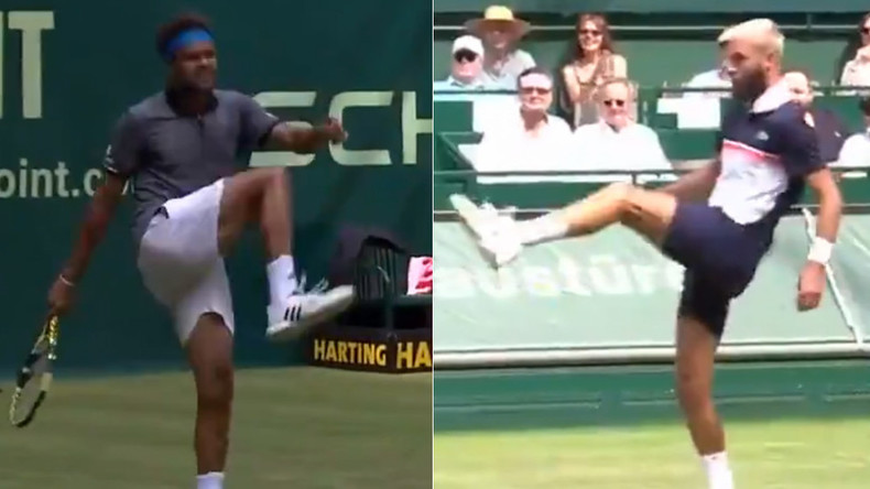 Mit Füßen geht es auch: Tennisspieler veranstalten spontan Fußballduell mitten im Spiel (Video)