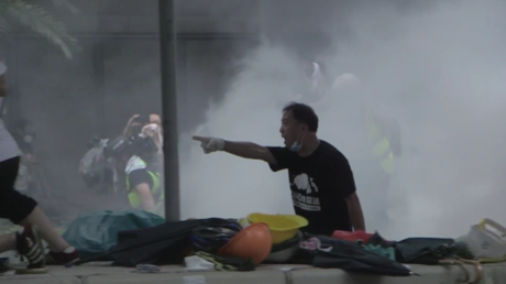 Hongkong: Gewaltausbruch zwischen Polizei und Demonstranten