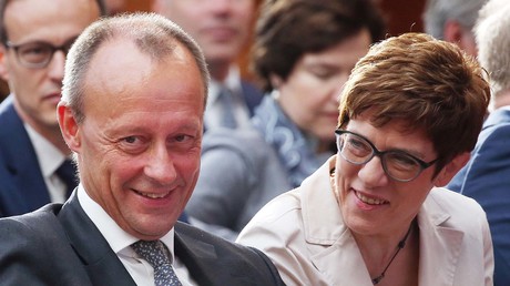 Die Kanzlerfrage: Friedrich Merz schließt Kandidatur nicht aus