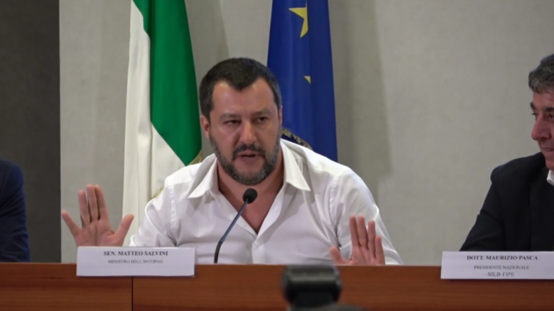 Salvini teilt gegen Presse aus: Untersuchung wegen angeblichen russischen Ölgeschäfts "lächerlich"