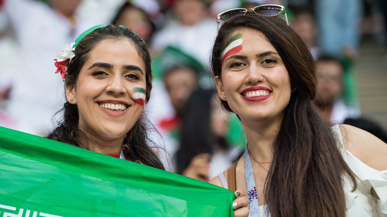 Ende der Diskriminierung: Iranische Frauen sollen wieder ins Fußballstadion gehen dürfen