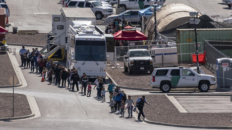 USA: Ton in der Migrationskrise verschärft sich nach Trump-Tweet (Video)