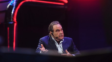 Oliver Stone: "Pro-Russland Ukrainer wurden illegal von den Wahlen ausgeschlossen"