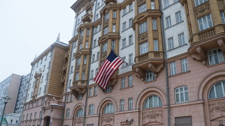 Grüße aus dem Glashaus: USA beschuldigen Russland, Kinder im Visa-Streit als Geiseln zu nehmen
