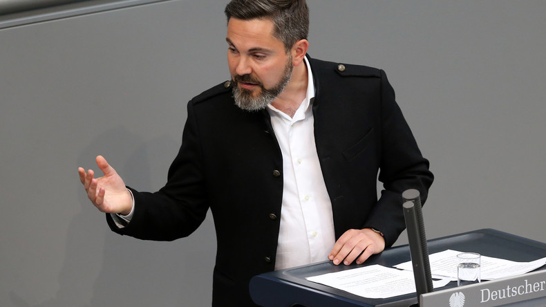 Interview mit Linken-Politiker De Masi: Über Alternativen zum US-Dollar und die Finanzmarkt-Diktatur