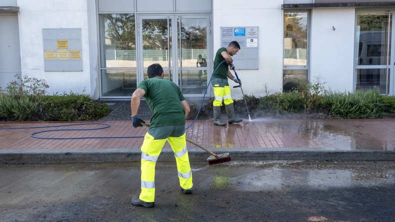 Frankreich: Landwirte protestieren gegen CETA Abkommen (Video)