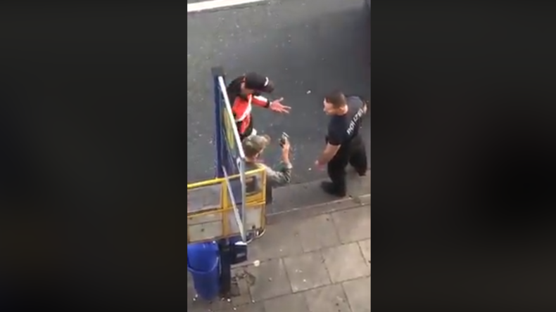 Essen: "Mach, dass du weg kommst!" - Einschlägig Vorbestrafte schüchtern Polizisten ein