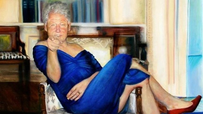 Ungewöhnlicher Fund in Epstein Anwesen: Gemälde von Bill Clinton in blauem Kleid