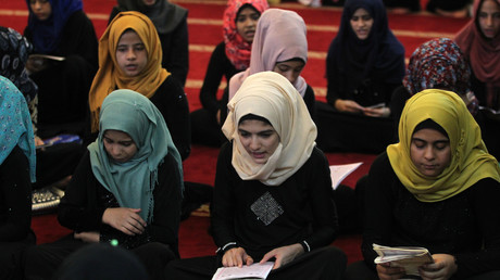 Frauenrechts-Organisation Terre des Femmes fordert Verbot von Kinder-Kopftuch