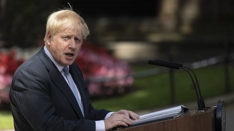 Johnson auf die Frage nach neuerlicher Brexit-Verzögerung: "Eher läge ich tot im Straßengraben"