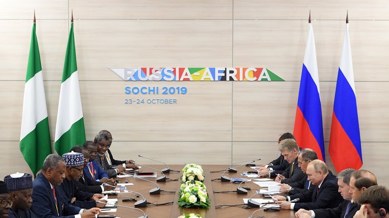 Nigerianischer Präsident: "Werden russische Unterstützung für unser Land nie vergessen"