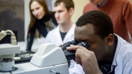 Russland strebt Ausbau wissenschaftlicher Zusammenarbeit mit afrikanischen Ländern an