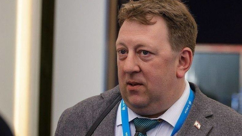 AfD-Politiker im Urlaub – Diskussion um Urlaubsbilder Lindemanns nach Morddrohungen gegen den Sohn
