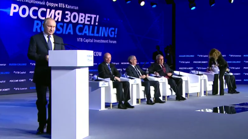 Putin benennt wachsende Reallöhne als "einen entscheidenden Schwerpunkt für die Regierung"
