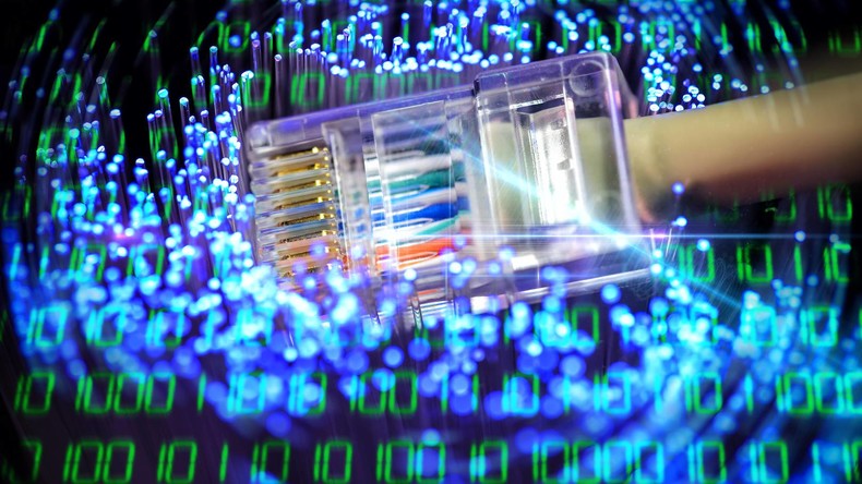 "Digitale Dystopie": Google, Facebook & Co wollen das Internet retten (Video)