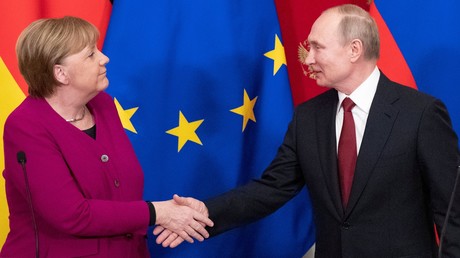 Multipolare Welt in Aktion: Berlin im Nahen Osten zunehmend auf Russland angewiesen