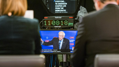 CNN moderierte die Präsidentschaftsdebatte der Demokraten und hatte offenbar vor allem US-Senator Bernie Sanders im Visier.