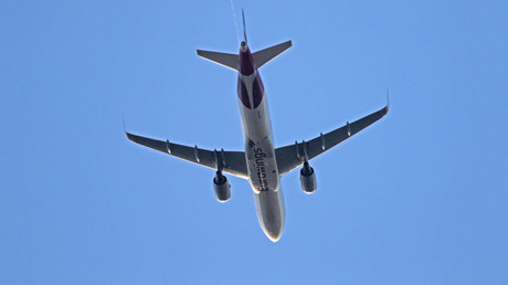 Iran: Flugzeug fängt Feuer nach Abflug
