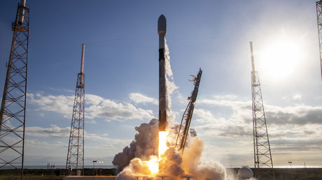 Enttäuschung für Bewerberinnen: Erster SpaceX-Weltraumtourist fliegt doch allein zum Mond