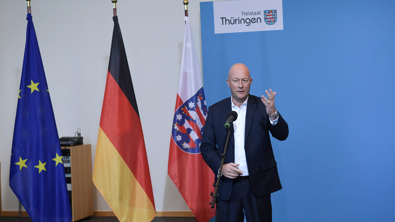 Kurzzeit-Ministerpräsident: Kemmerich stünden etwa 93.000 Euro zu, er will wohl darauf verzichten