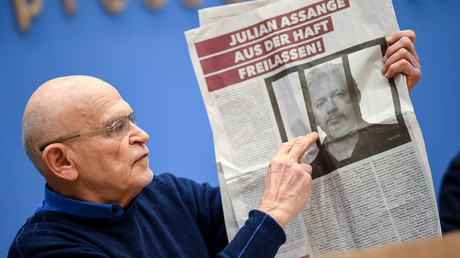 Komplette Pressekonferenz zum Appell zur Freilassung von Assange: "Auch hier werden wir angelogen"