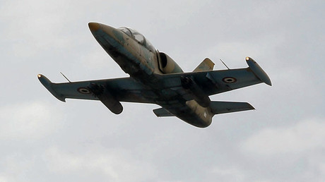 Kampf um Idlib: Türkei schießt erneut syrischen Kampfjet ab – Russische Militärpolizei in Saraqib