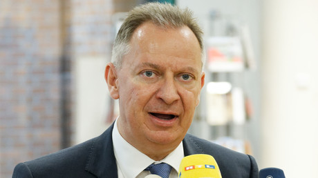 CDU-Landrat platzt Kragen nach kritischer Frage zu seiner Bitte um Hilfe an China