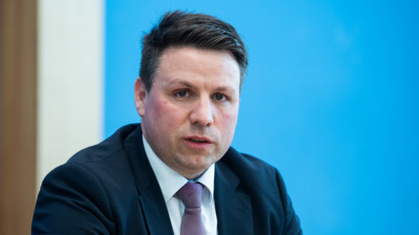 Deutsche Welle verbreitet Fake-News über RT auf BPK - BMI-Sprecher: "Das ist rein spekulativ"