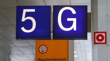 Corona-Verschwörungstheorie: 5G ist schuld! (Video)