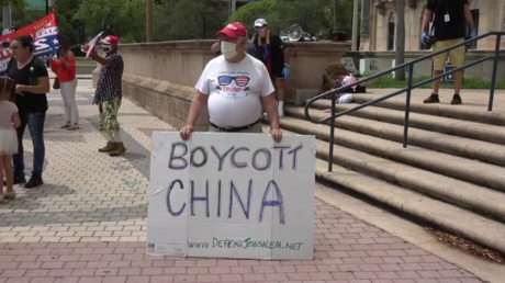 USA: Anti-Shutdown-Demonstranten protestieren in Miami