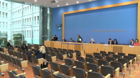 Regierungssprecher: "Reisen im Sommer 2020 wird nicht so sein, wie wir es gewohnt sind"