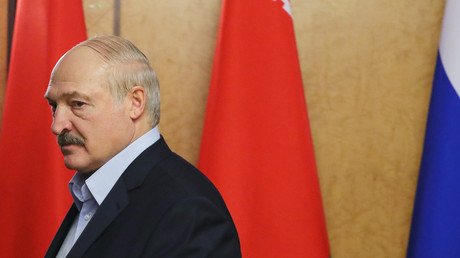 Weißrussland: Lukaschenko fordert Bürger auf, gegen Corona frische Luft zu schnappen
