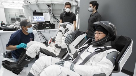 Per Anhalter durch die Galaxis: Elon Musks Weltraumunternehmen will Russland Konkurrenz machen