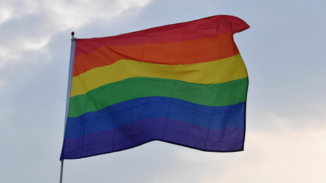 Iraker sauer: EU hisst Regenbogenfahne in Bagdad