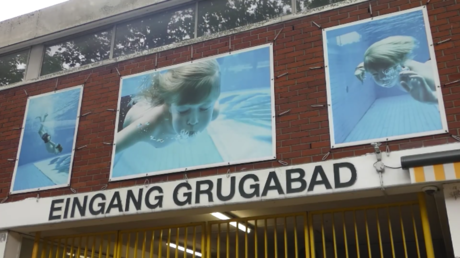 Deutschland: Essener Schwimmbad nach Abriegelung wiedereröffnet