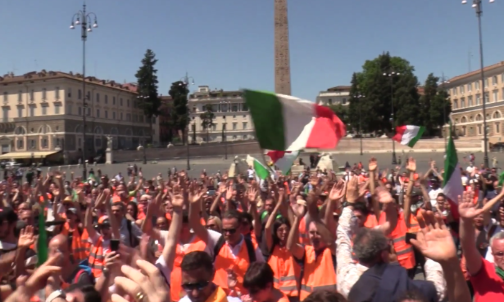 Italien: Orange-Westen wollen Regierung stürzen – Die Leute haben dieses Europa satt