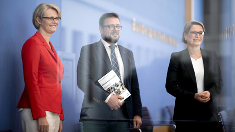 Nationaler Bildungsbericht 2020: Arme Kinder bleiben in Deutschland immer mehr auf der Strecke