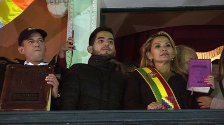 Boliviens selbsternannte "Interimspräsidentin" Jeanine Áñez positiv auf Coronavirus getestet