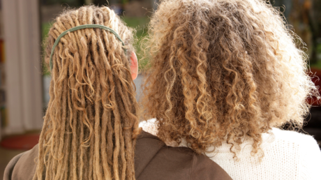 "Schädliche Dreadlocks": Wenn selbst Haare gegen die politische Korrektheit verstoßen