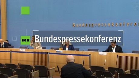 BPK: Ist der polizeiliche Zugriff auf Corona-Gästelisten zulässig?