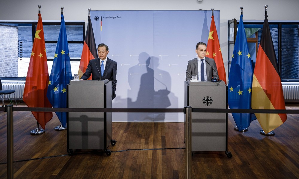 Berlin-Besuch: Chinesischer Außenminister verbittet sich Einmischung in innere Angelegenheiten