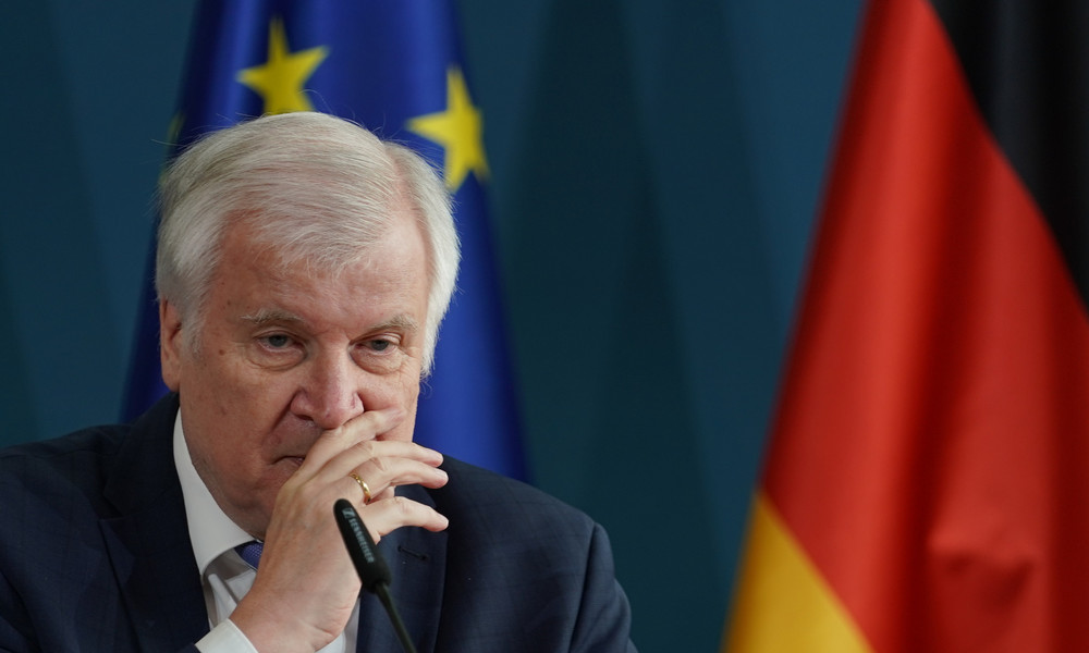 LIVE: Seehofer im Deutschen Bundestag zur Flüchtlingssituation auf Lesbos