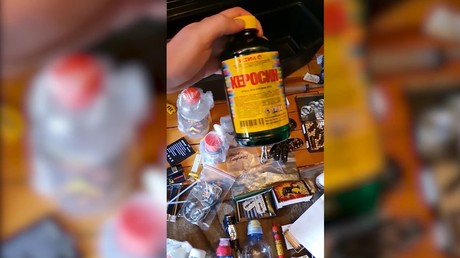 Russland: FSB vereitelt "Columbine"-Massaker an Schulen mit Sprengstoff und Waffen (Video)