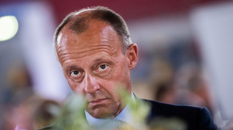 Opportunist der Macht? Auch Merz fordert "Baustopp" für Nord Stream 2