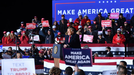 Trump will patriotische Bildung einführen: "Linke Indoktrination eine Form von Kindesmissbrauch"