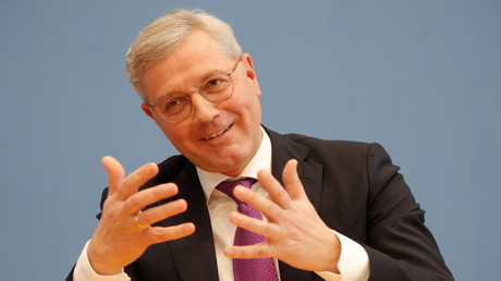 Röttgens Logik: USA wollen Nord Stream 2 nicht, also sollte ihnen Europa zuvorkommen